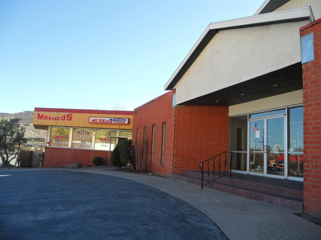 Econo Lodge Gorman Exterior photo