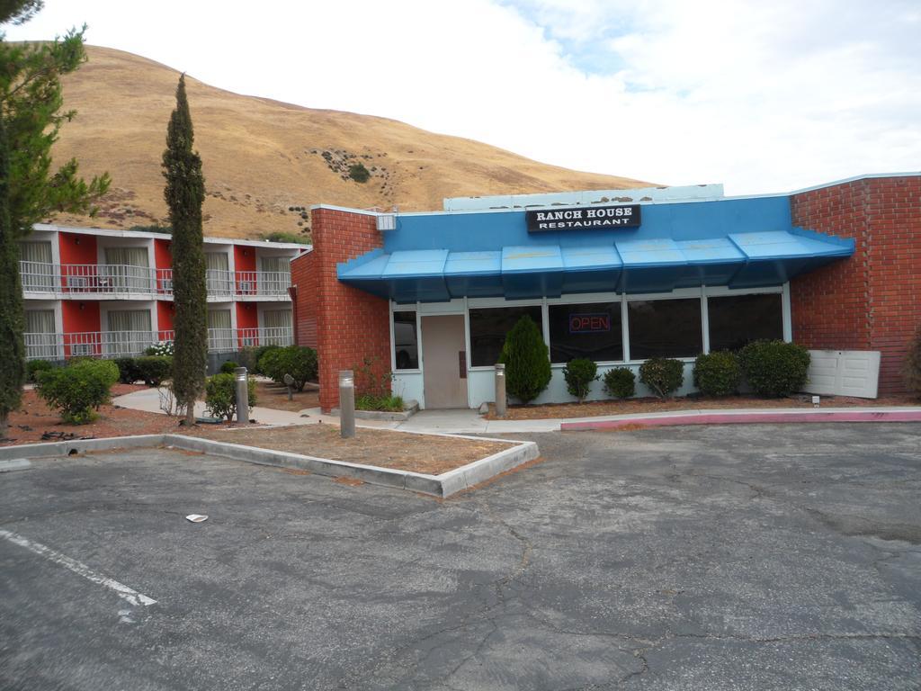 Econo Lodge Gorman Exterior photo